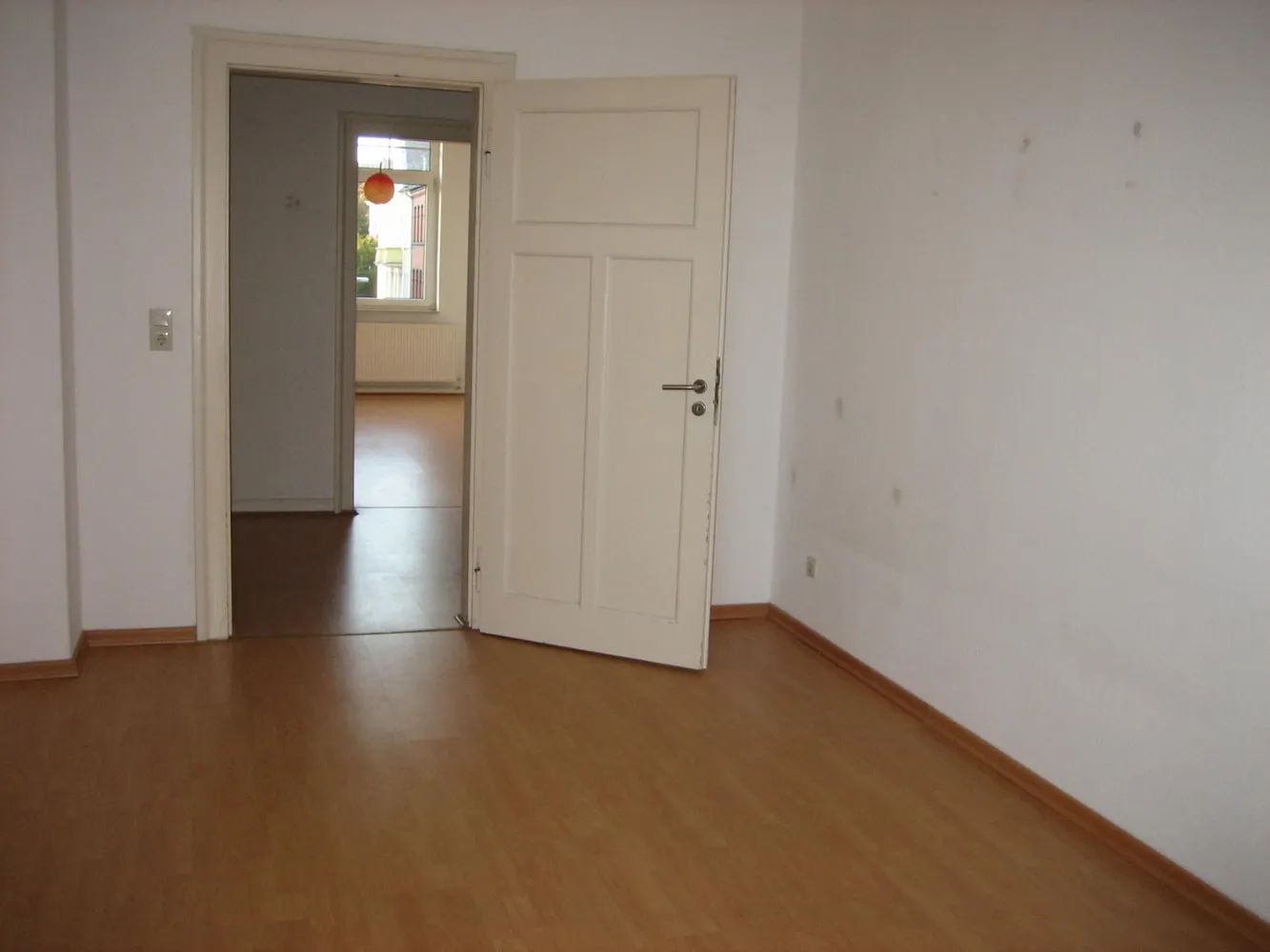 5 Zimmer Wohnung mit 143 m² in Hildesheim – Bild 3
