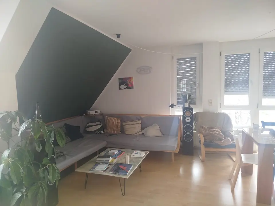 10 Zimmer Wohnung mit 130 m² in Friedrichshafen – Bild 1