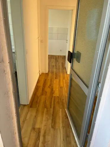 2 Zimmer Wohnung mit 53 m² in Neuss – Bild 2