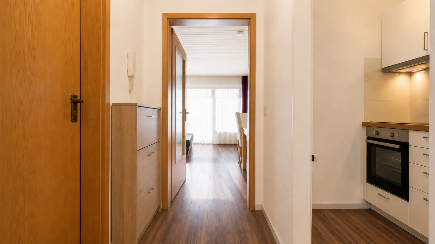 1 Zimmer Wohnung mit 33 m² in Freiburg im Breisgau – Bild 4
