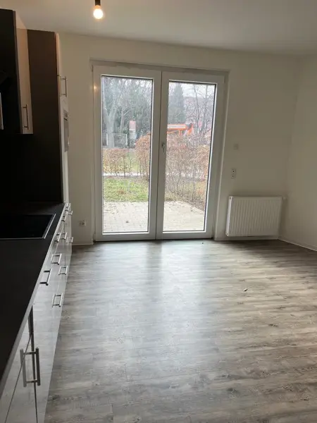 2 Zimmer Wohnung mit 75 m² in Dresden – Bild 1