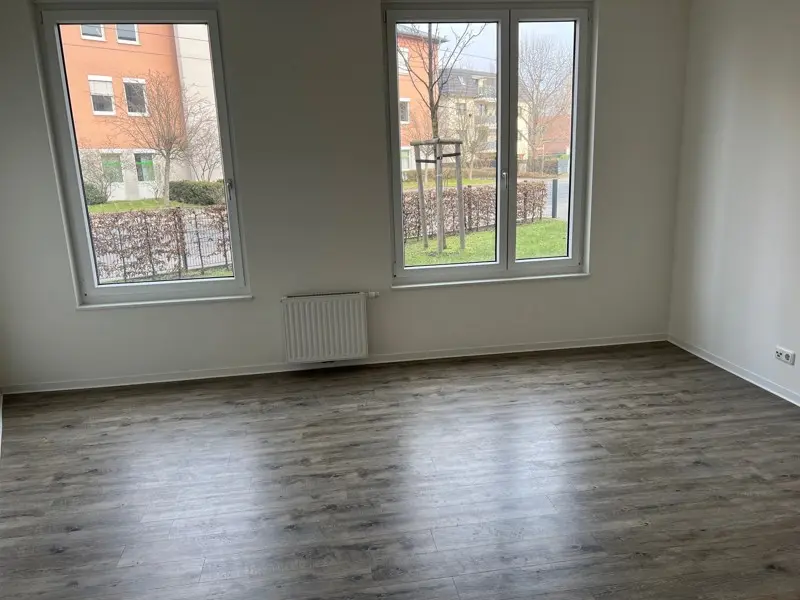2 Zimmer Wohnung mit 75 m² in Dresden – Bild 2