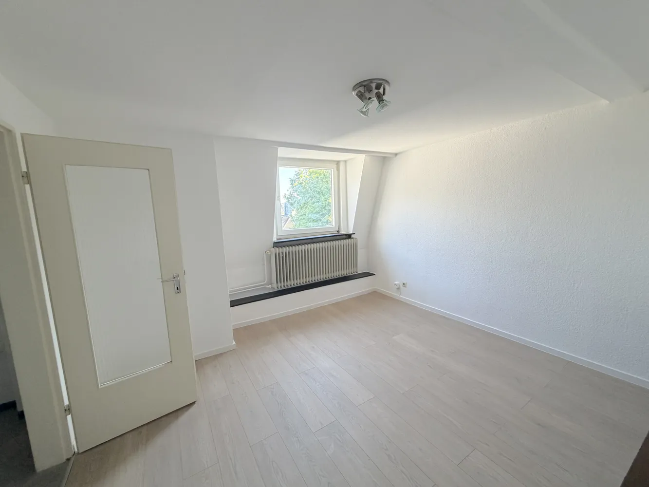 1 Zimmer Wohnung mit 23 m² in Frankfurt am Main – Bild 1