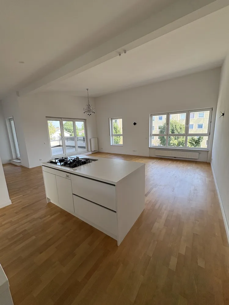 4 Zimmer Wohnung mit 145 m² in Rosenheim – Bild 3