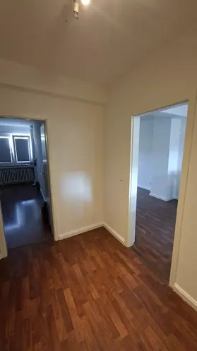 2 Zimmer Wohnung mit 60 m² in Köln – Bild 11
