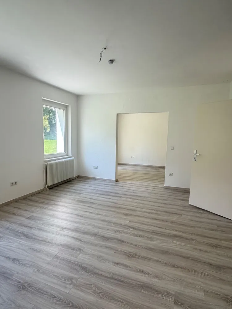 3 Zimmer Wohnung mit 83 m² in Detmold – Bild 1