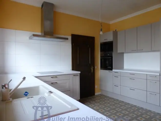 7 Zimmer Haus mit 320 m² in Homburg – Bild 8