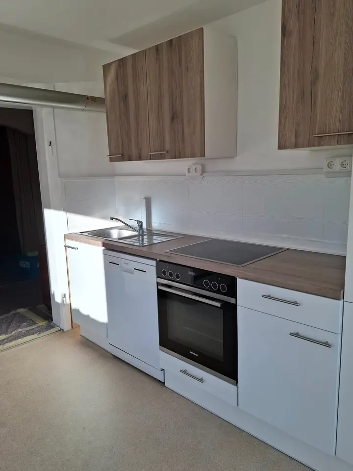 6 Zimmer Haus mit 126 m² in Landshut – Bild 1