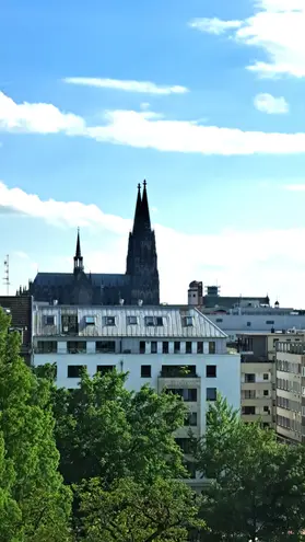 2 Zimmer Wohnung mit 50 m² in Köln – Bild 1