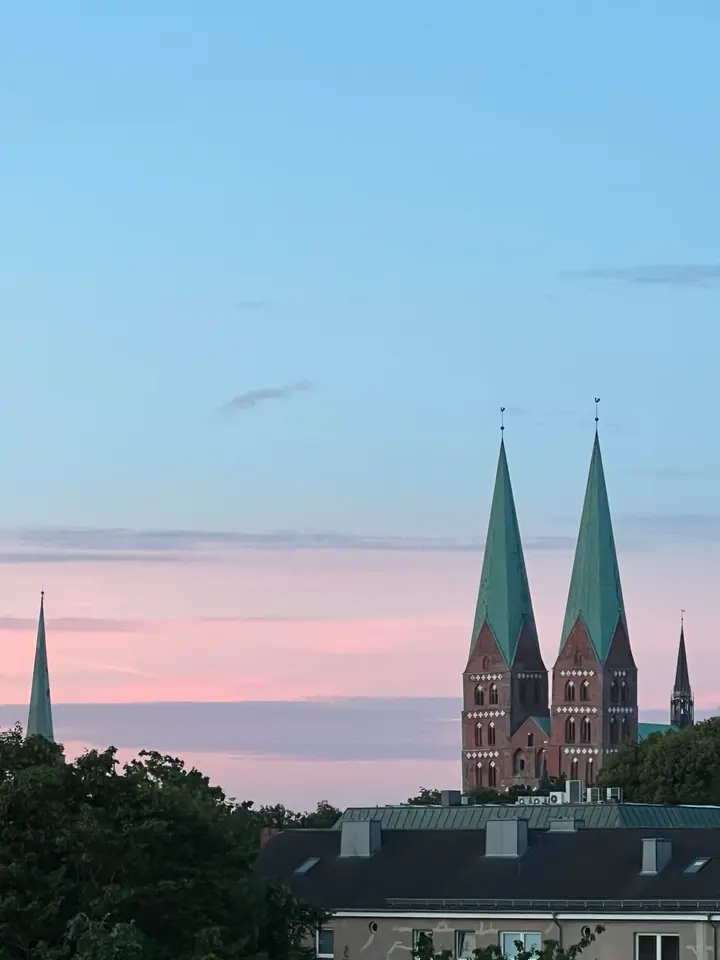 2 Zimmer Wohnung mit 47 m² in Lübeck – Bild 2