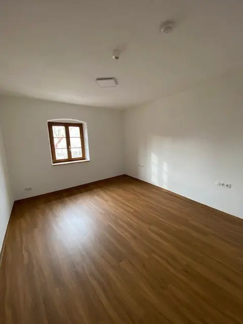 2 Zimmer Wohnung mit 71 m² in Amberg – Bild 2