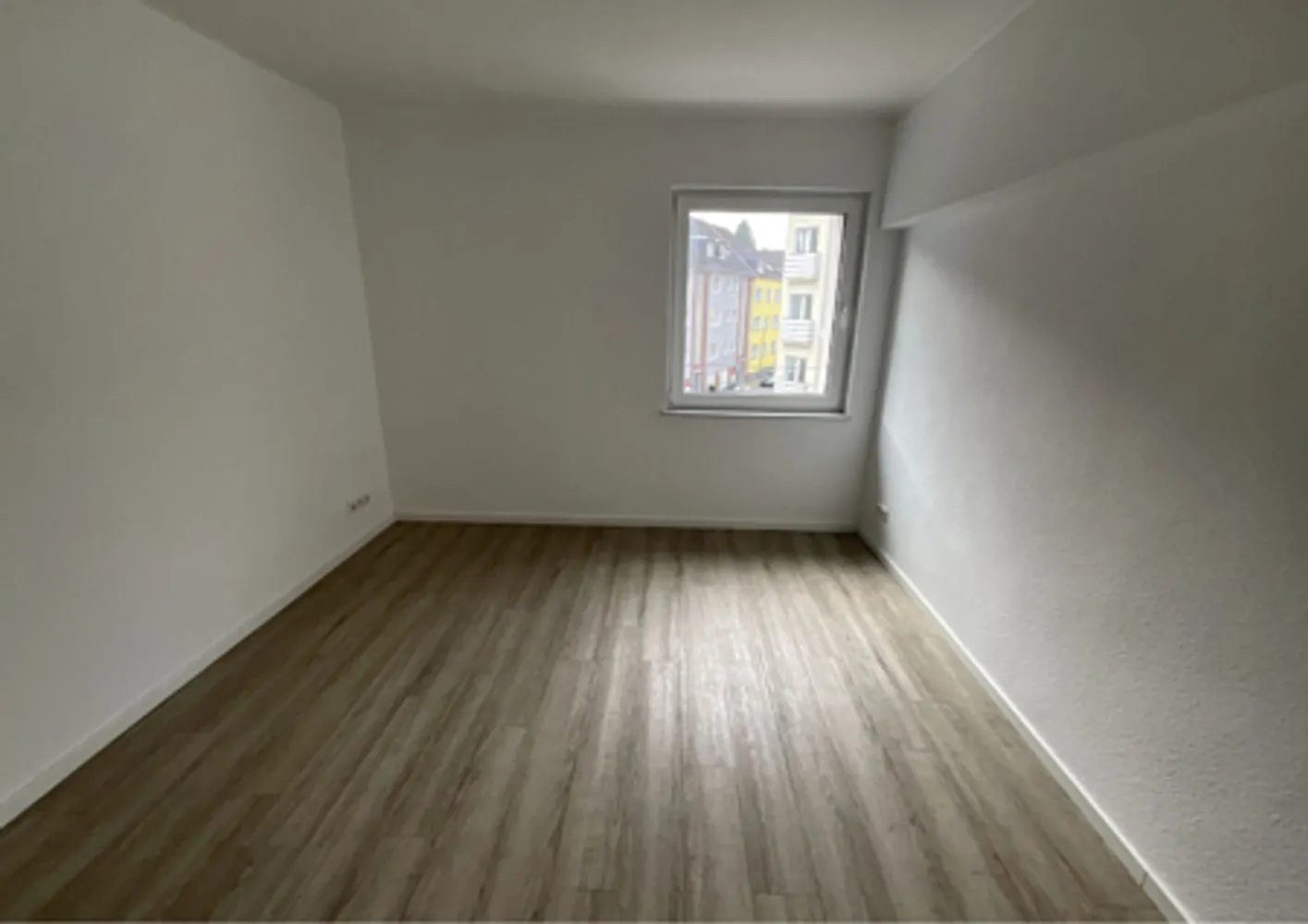 4 Zimmer Wohnung mit 92 m² in Essen – Bild 3
