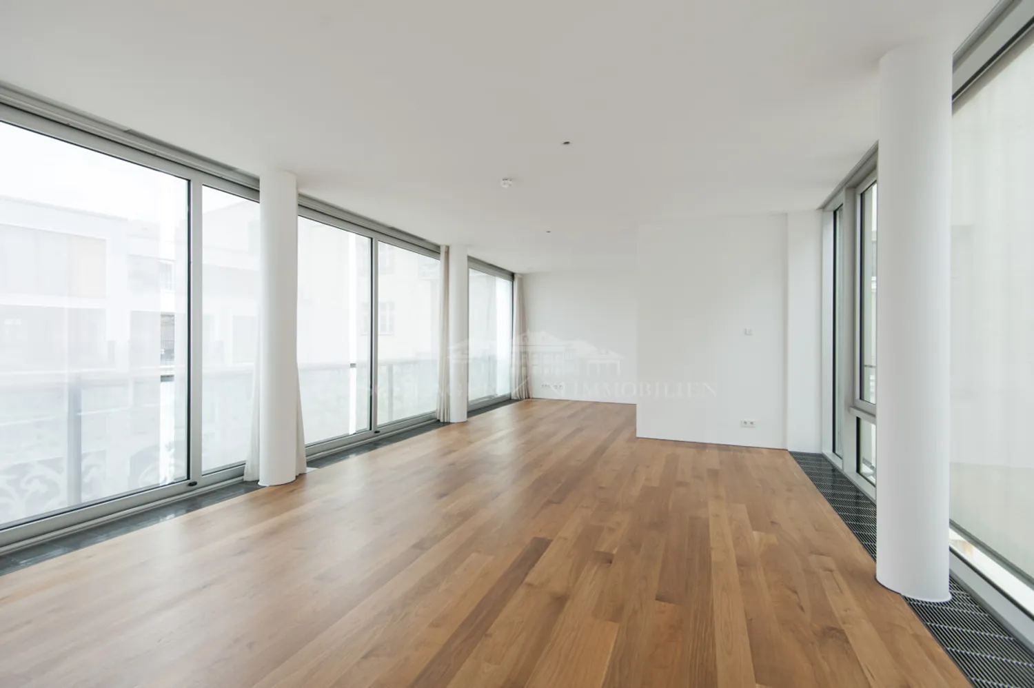 5 Zimmer Wohnung mit 239 m² in München – Bild 8