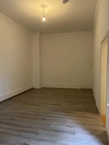 2 Zimmer Wohnung mit 68 m² in Karlsruhe – Bild 2