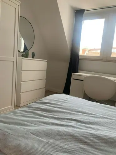 WG-Zimmer mit 15 m² in Düsseldorf – Bild 3