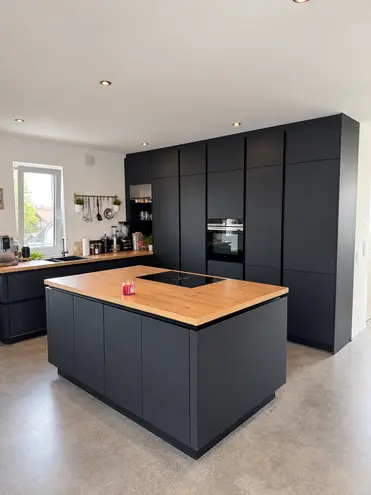 4 Zimmer Wohnung mit 167 m² in Ingolstadt – Bild 2