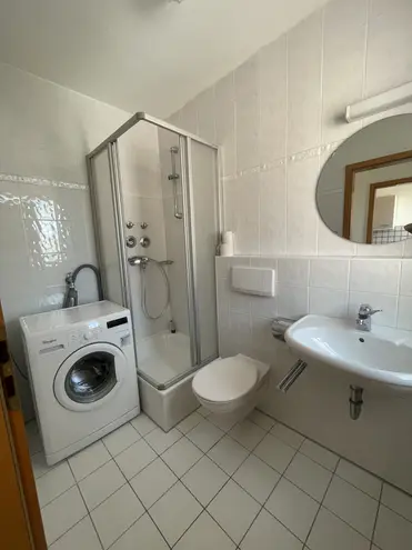 1 Zimmer Wohnung mit 32 m² in Augsburg – Bild 8