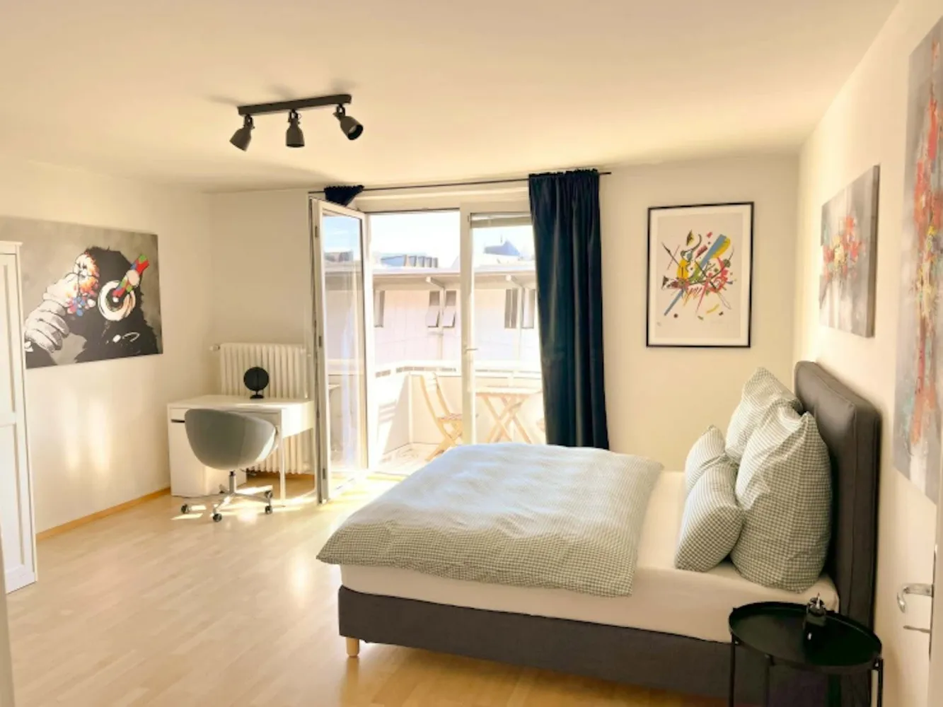 WG-Zimmer mit 30 m² in Frankfurt am Main – Bild 1