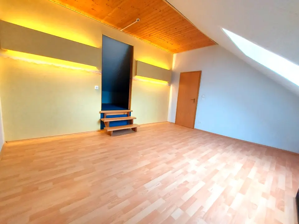 4 Zimmer Wohnung mit 145 m² in Remscheid – Bild 9