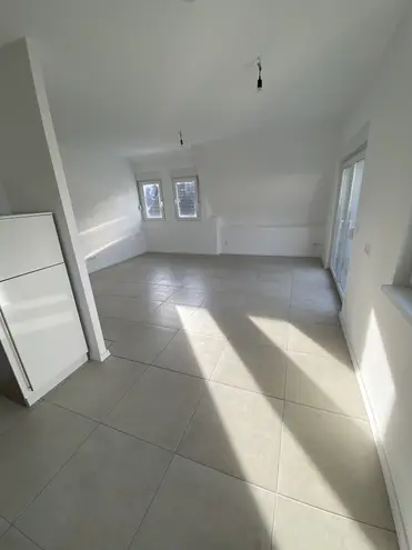 2 Zimmer Wohnung mit 58 m² in Berlin – Bild 2