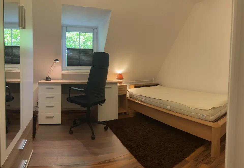 WG-Zimmer mit 130 m² in Ansbach – Bild 2