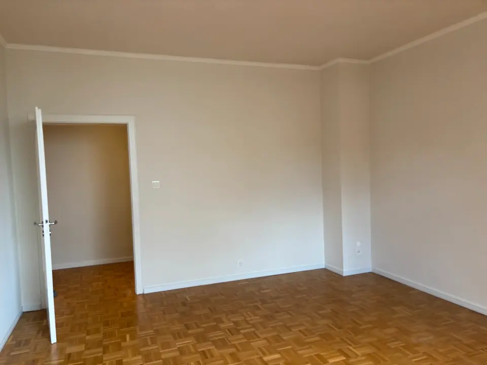 3 Zimmer Wohnung mit 76 m² in Frankfurt am Main – Bild 1