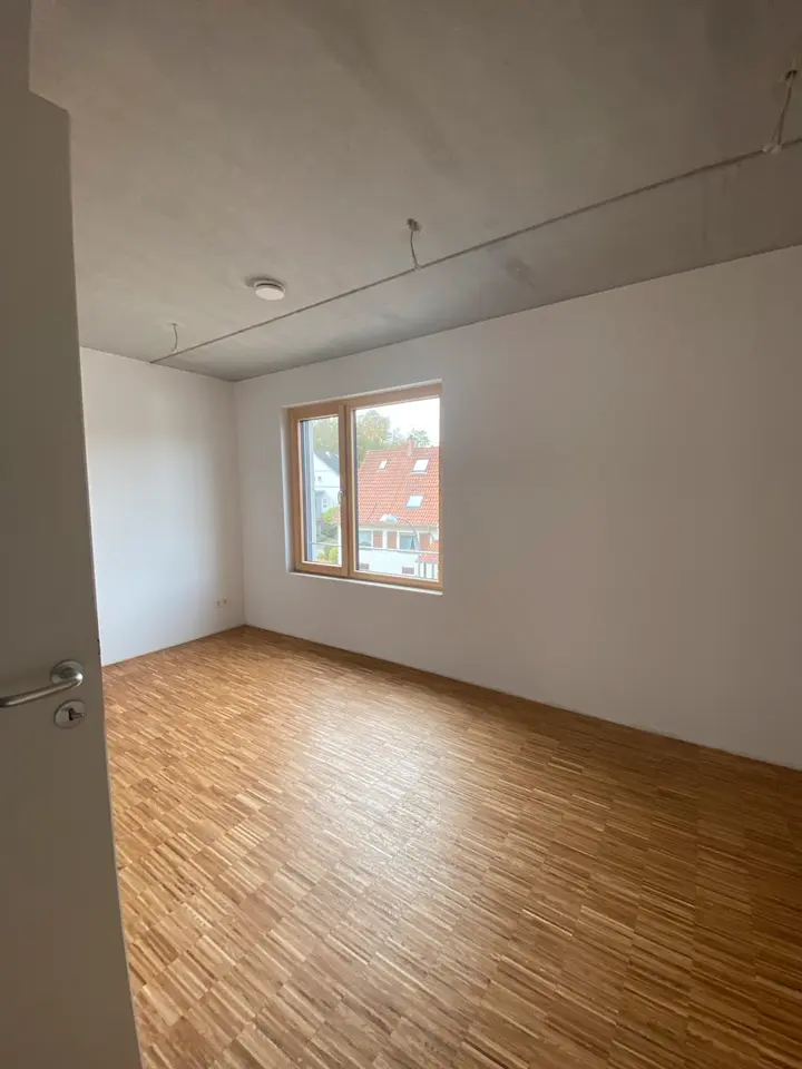 4 Zimmer Wohnung mit 111 m² in Saarbrücken – Bild 1