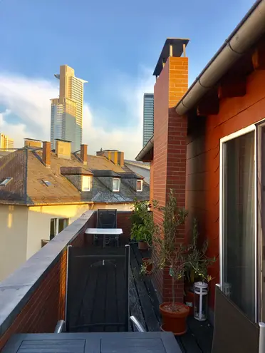 4 Zimmer Wohnung mit 110 m² in Frankfurt am Main – Bild 6