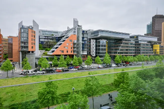 5 Zimmer Wohnung mit 216 m² in Berlin – Bild 5