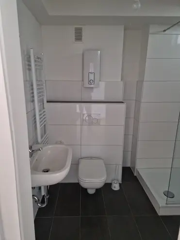 2 Zimmer Wohnung mit 45 m² in Köln – Bild 4