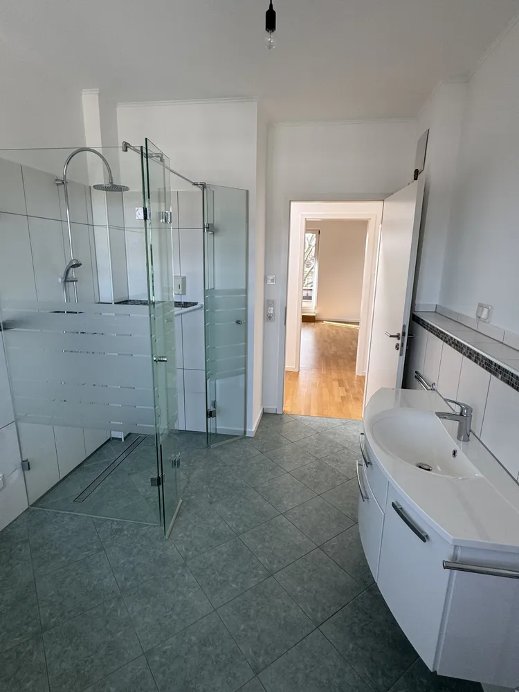 3 Zimmer Wohnung mit 97 m² in Berlin – Bild 11