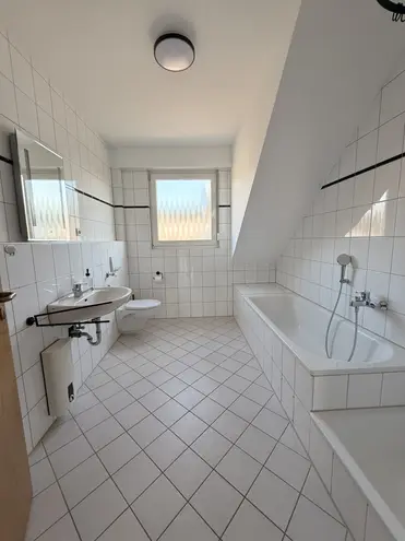 2 Zimmer Wohnung mit 63 m² in Oberhausen – Bild 9
