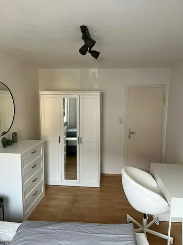 WG-Zimmer mit 20 m² in Stuttgart – Bild 2
