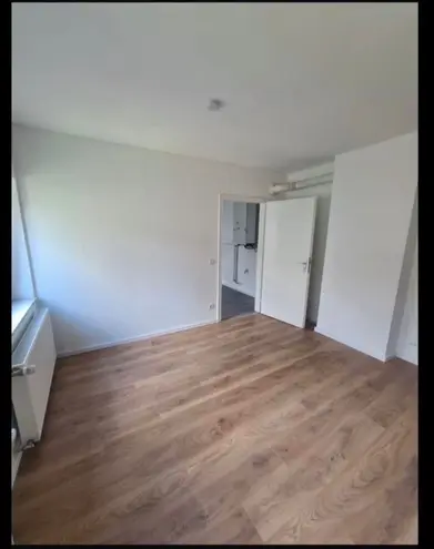 1 Zimmer Wohnung mit 35 m² in Krefeld – Bild 2