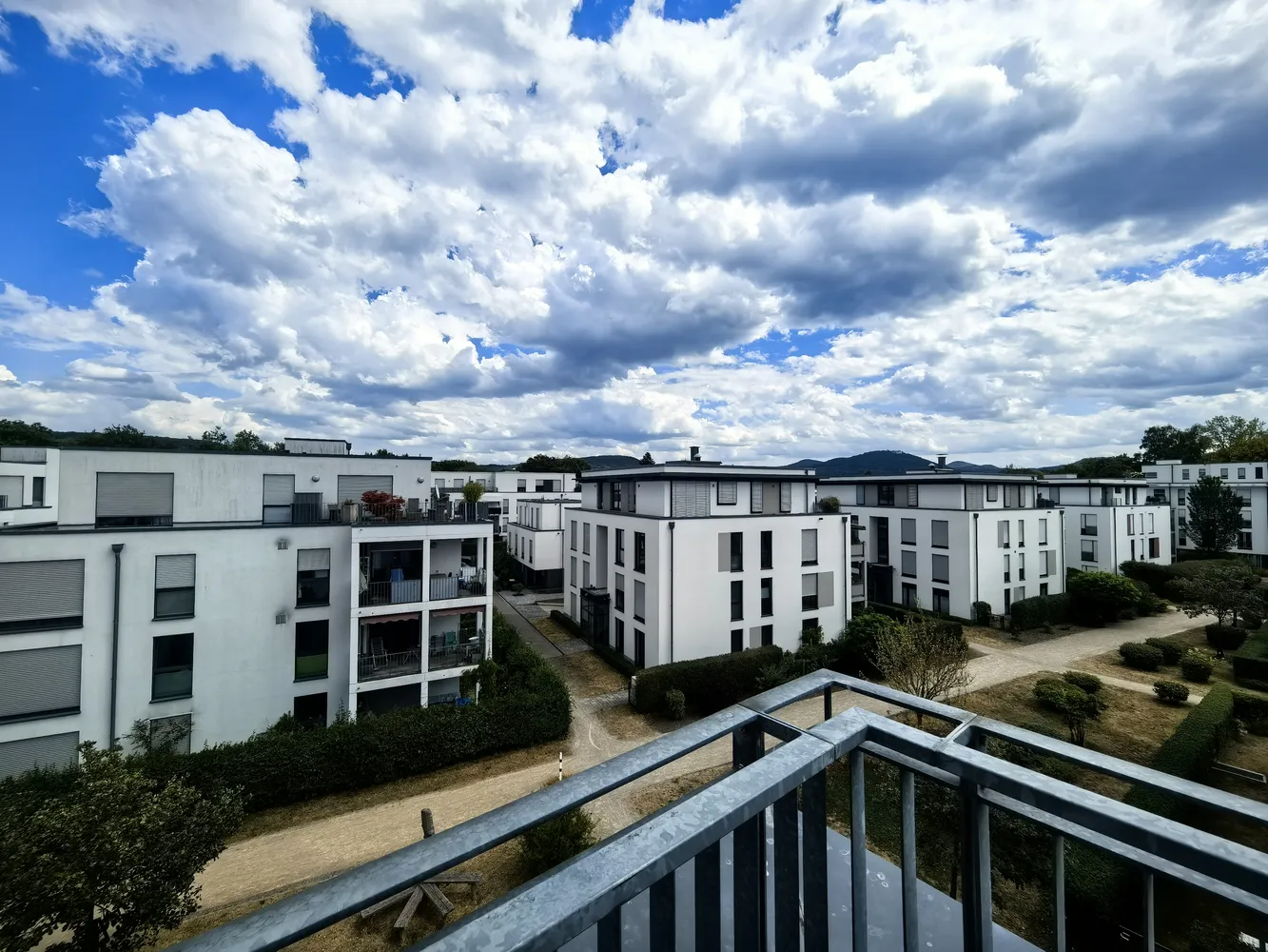 5 Zimmer Wohnung mit 145 m² in Bonn – Bild 2