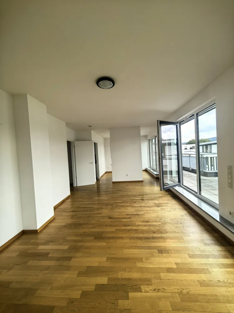 5 Zimmer Wohnung mit 145 m² in Bonn – Bild 4