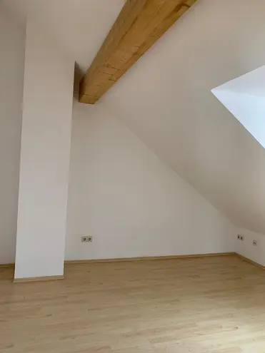 2 Zimmer Wohnung mit 70 m² in Nürnberg – Bild 9
