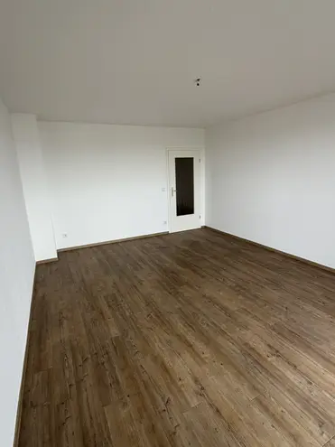 2 Zimmer Wohnung mit 76 m² in Leverkusen – Bild 3