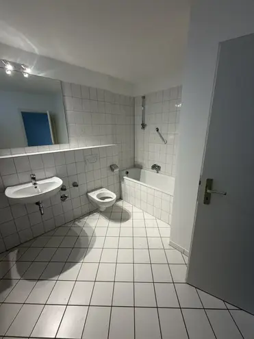 2 Zimmer Wohnung mit 76 m² in Leverkusen – Bild 8
