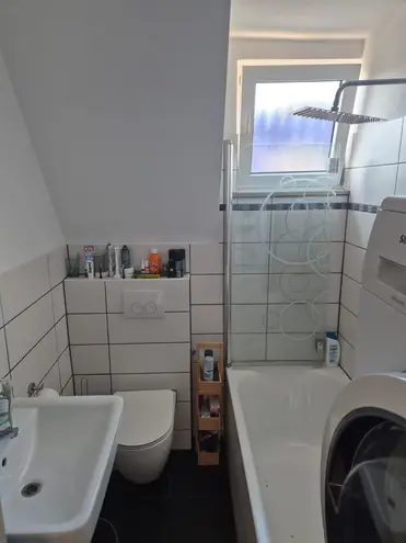 2 Zimmer Wohnung mit 65 m² in Solingen – Bild 10
