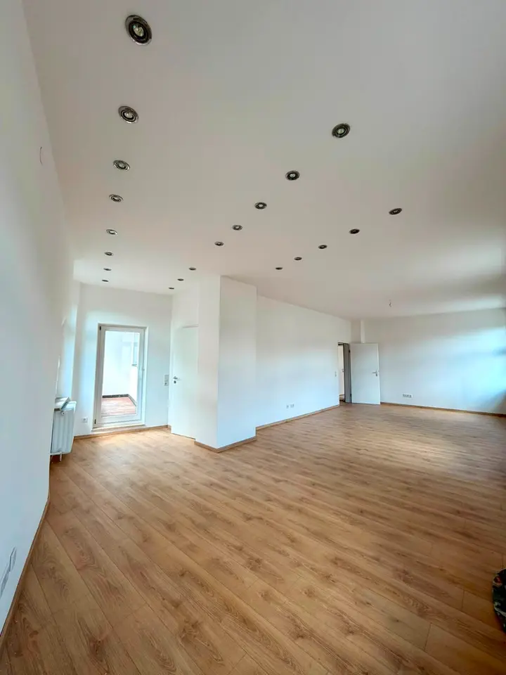 5 Zimmer Wohnung mit 157 m² in Ansbach – Bild 1