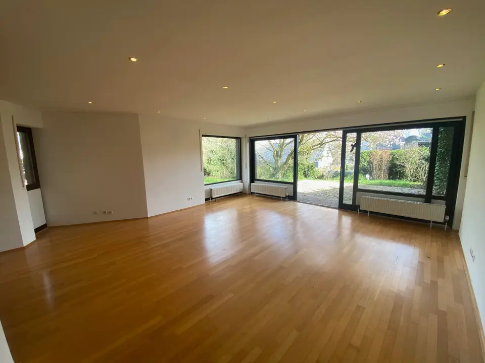 3 Zimmer Wohnung mit 151 m² in Bonn – Bild 1