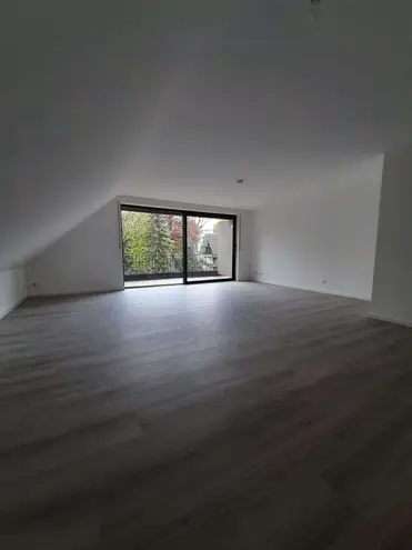 2 Zimmer Wohnung mit 76 m² in Krefeld – Bild 2