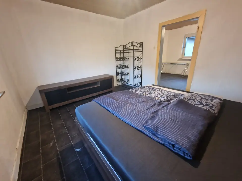 WG-Zimmer mit 150 m² in Monheim am Rhein – Bild 3