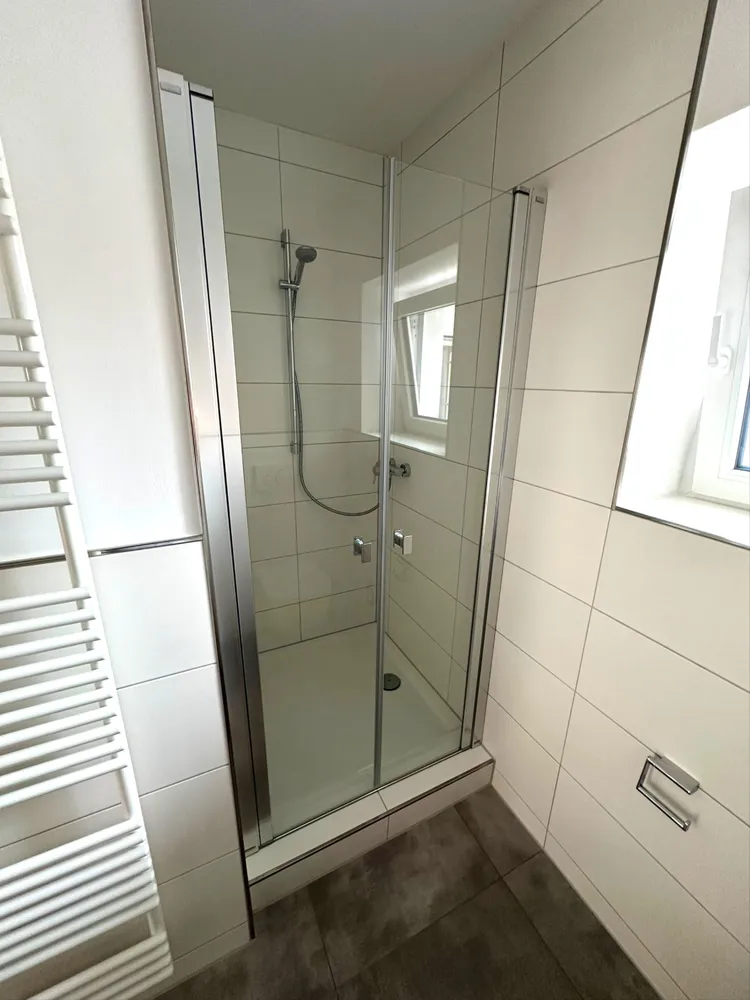 4 Zimmer Wohnung mit 130 m² in Homburg – Bild 4