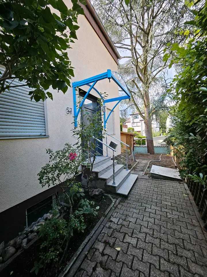5 Zimmer Haus mit 160 m² in Offenbach – Bild 1