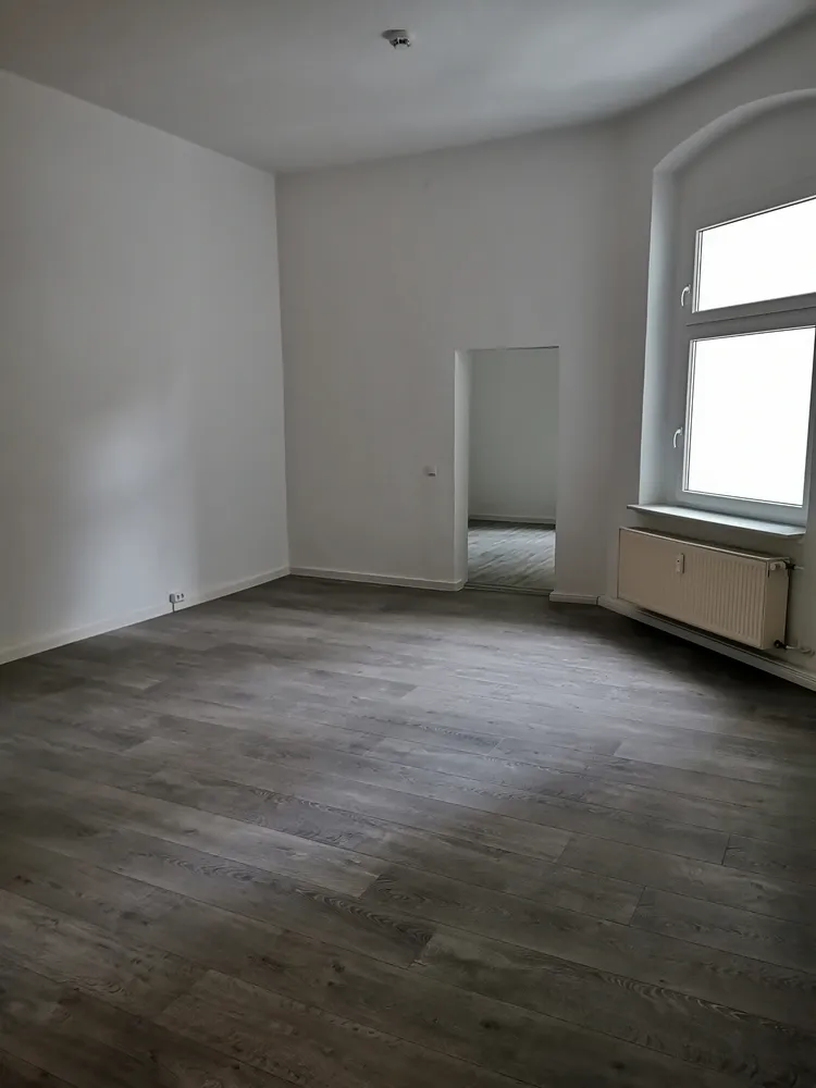 3 Zimmer Wohnung mit 104 m² in Frankfurt (Oder) – Bild 2