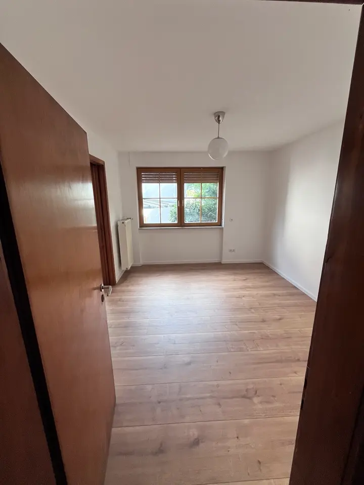 7 Zimmer Haus mit 200 m² in Kaiserslautern – Bild 2