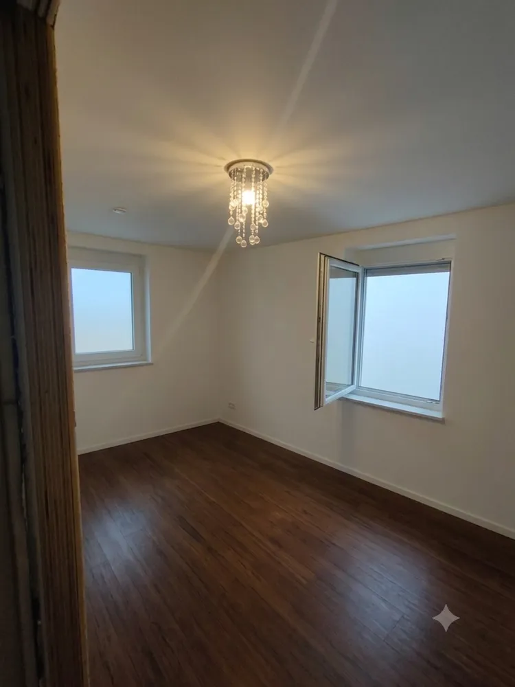 4 Zimmer Wohnung mit 98 m² in Esslingen am Neckar – Bild 3