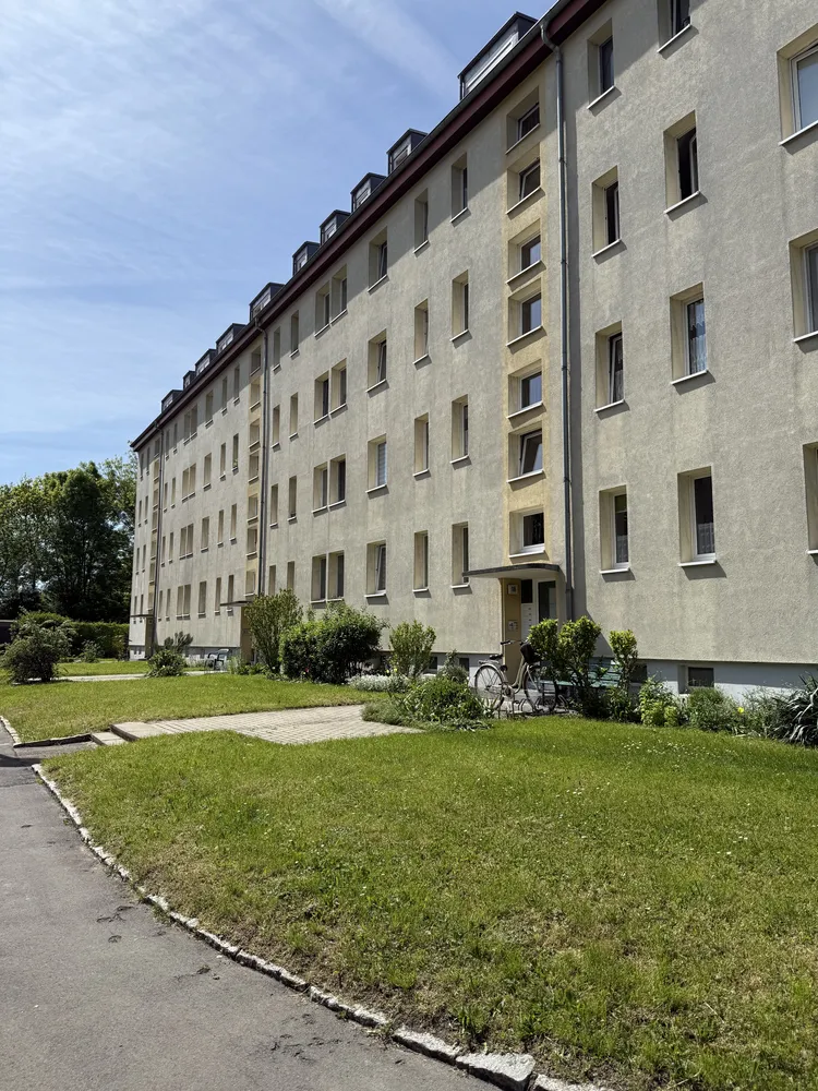3 Zimmer Wohnung mit 56 m² in Erfurt – Bild 1